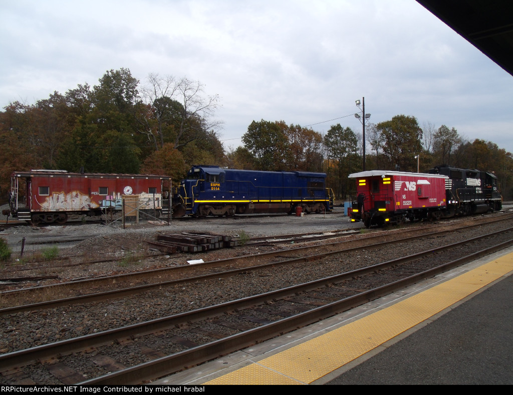 2 cabooses at campbell hall,ny